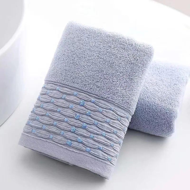 China Wholesale DOT Cotton Home Bath Towel Face sale Towel 34X75, 110g