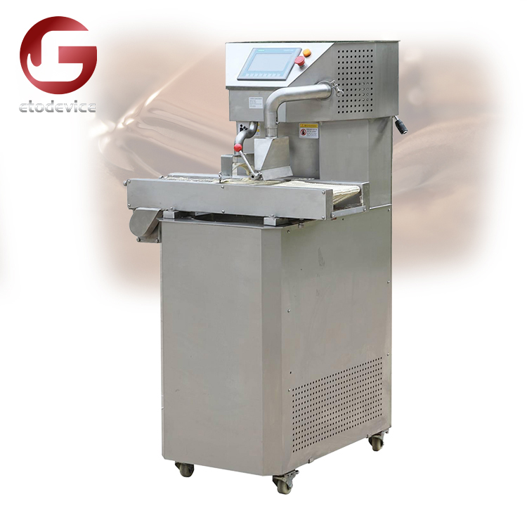 Vertical Large Capacity Enrobing Belt Chocolate Tempering Machine with Vibrating Table