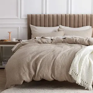 Wholesale Warm Soft Bright Color Bed Linen Luxury Polyester Duvet Cover Set