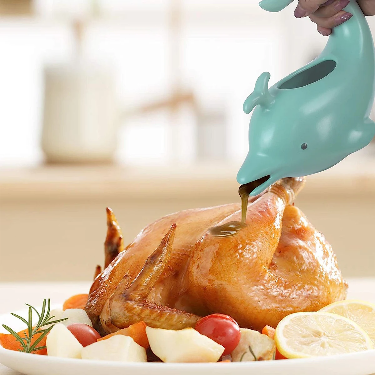 Custom Wholesale Ceramic Animal Shaped Gravy Boat Funny Novelty Whale Gravy Sauce Boat With Handle