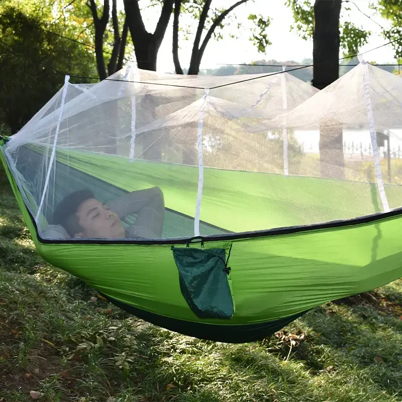 Source Factory Wholesale 210t Nylon Parachute Camping Hammock With Mosquito Net for Traveling
