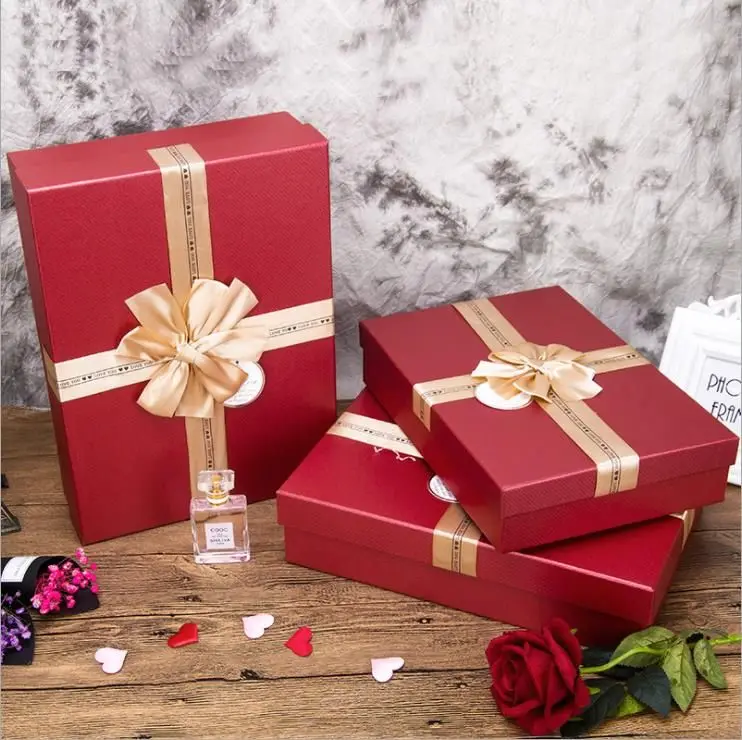 High Quality Custom Red Christmas Gift Packaging Carton Printing Cardboard Boxes for Paper & Media manufacture