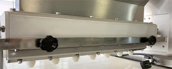 
 PLC в промышленных масштабах с Макарон Торт укладывания печенья машина для печенья вкладчика  