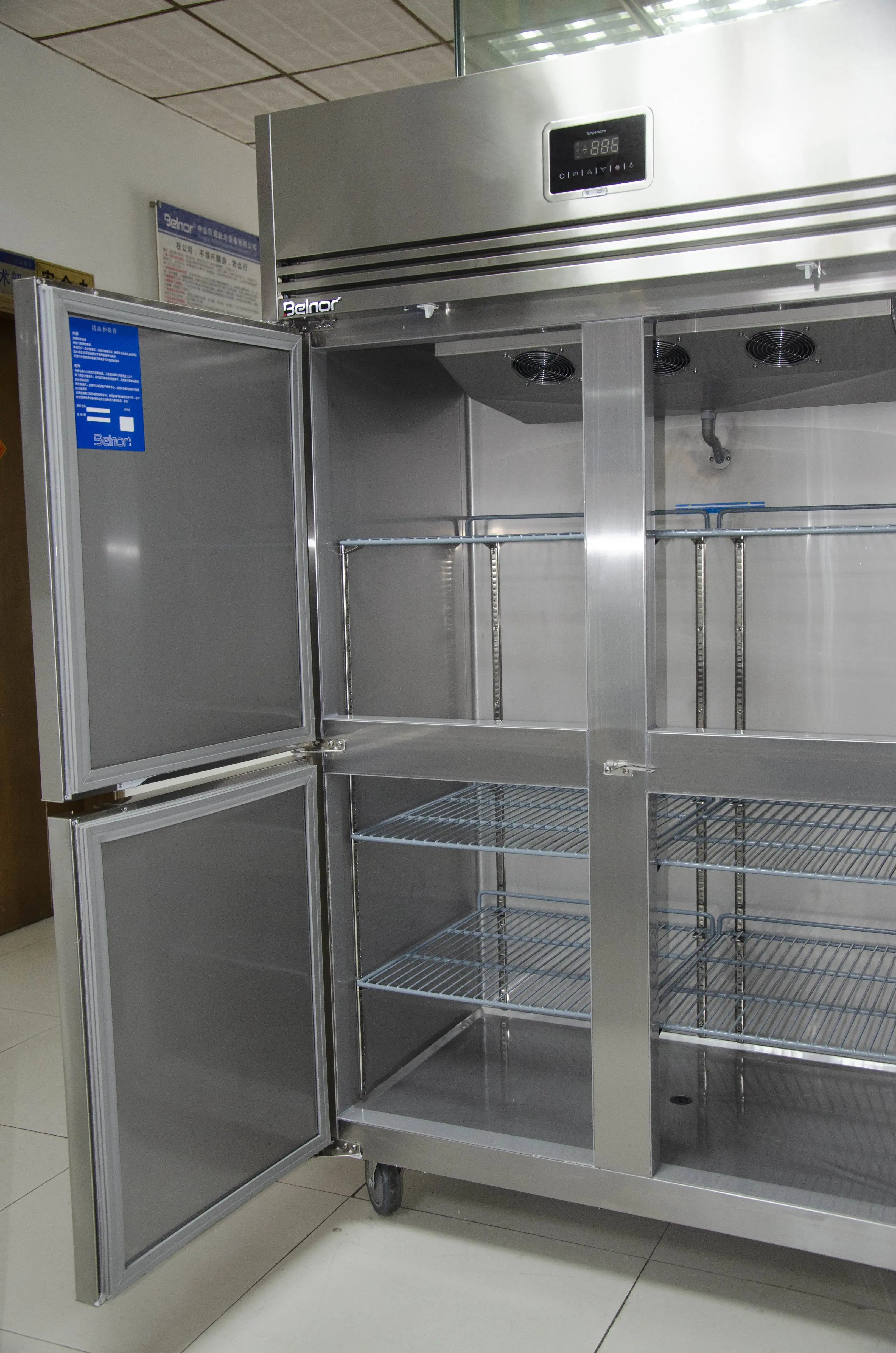 Stainless Steel 304/201 844L 4-Door Vertical Commercial Freezer with -12~-18 Temperature