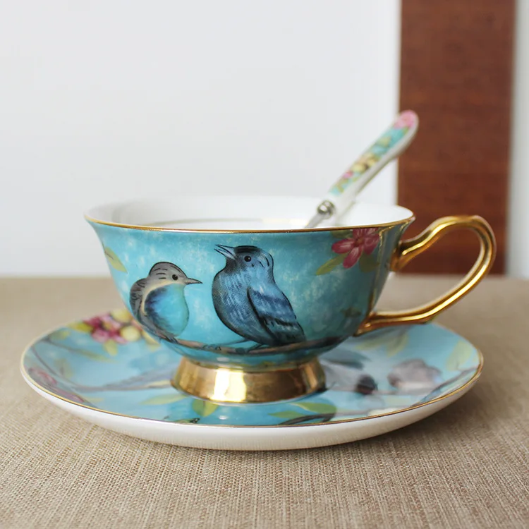 Tasse à Café Et Soucoupe Alice Au Pays Des Merveilles • Disney • Céramique Blanche