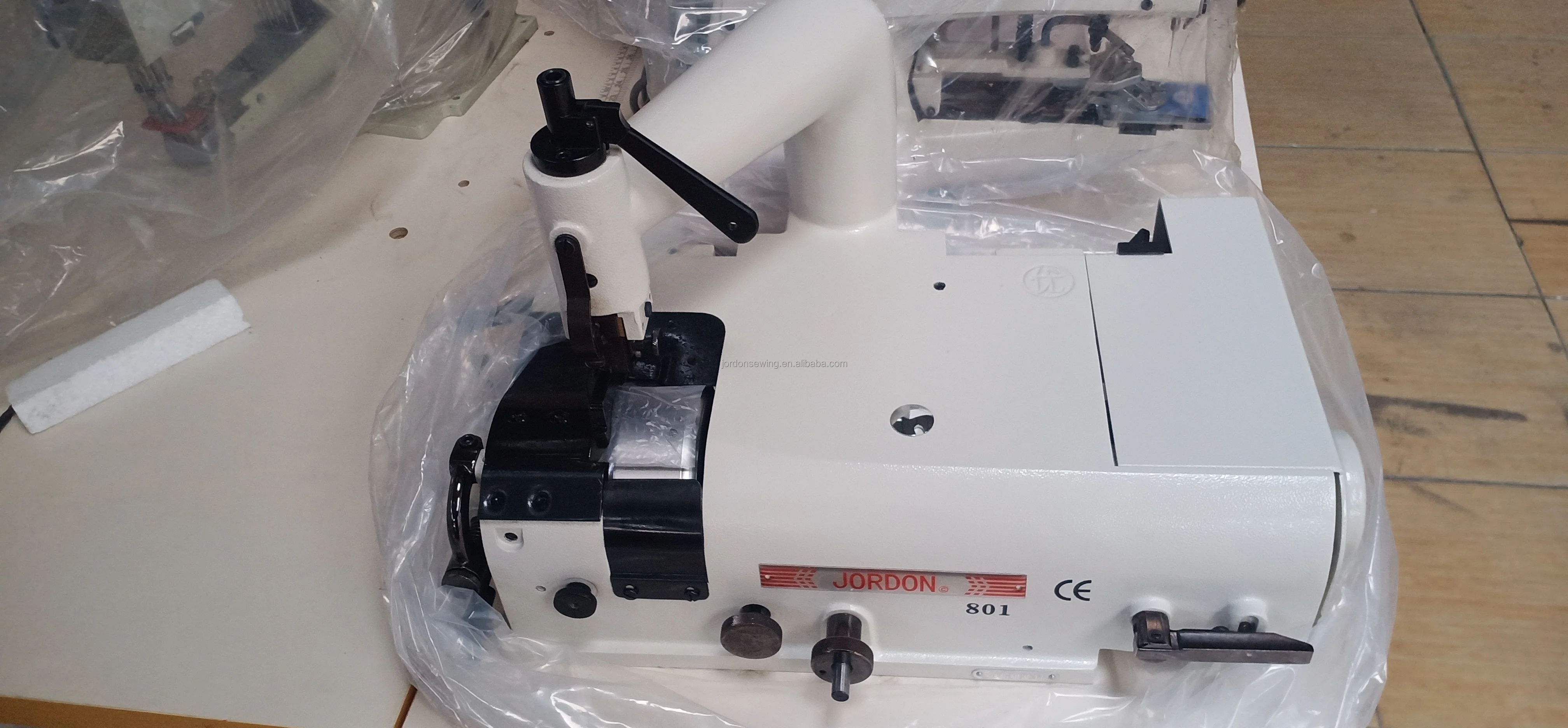 Post Bed Lockstitch Heavy Duty Sewing Machine 810 820 Shoe Leather