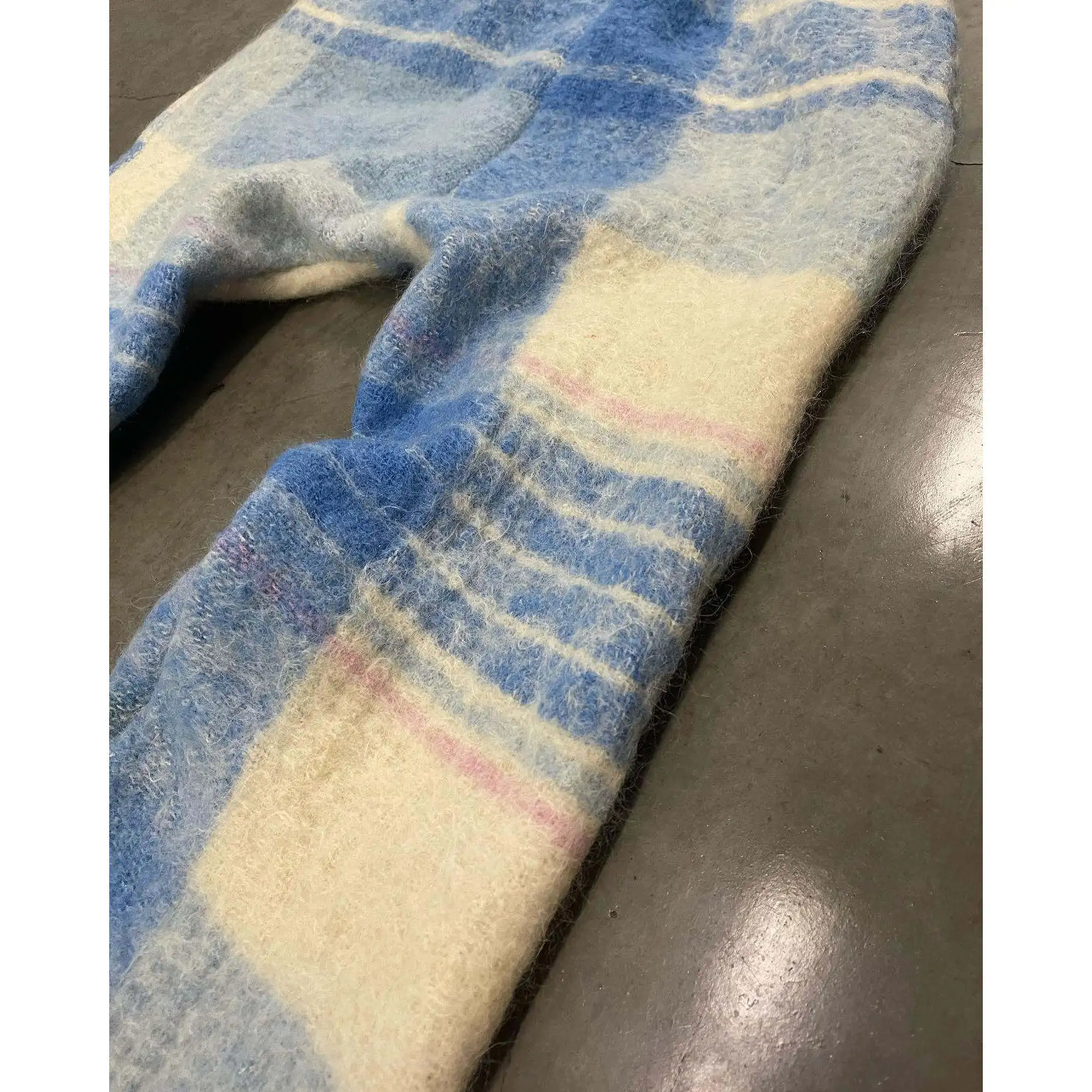 Custom High Quality Bootcut Flare Sweatpants Heavyweight Long Vintage Plaid Jogger Streetwear Mohair Flared Pants Men gallery 4