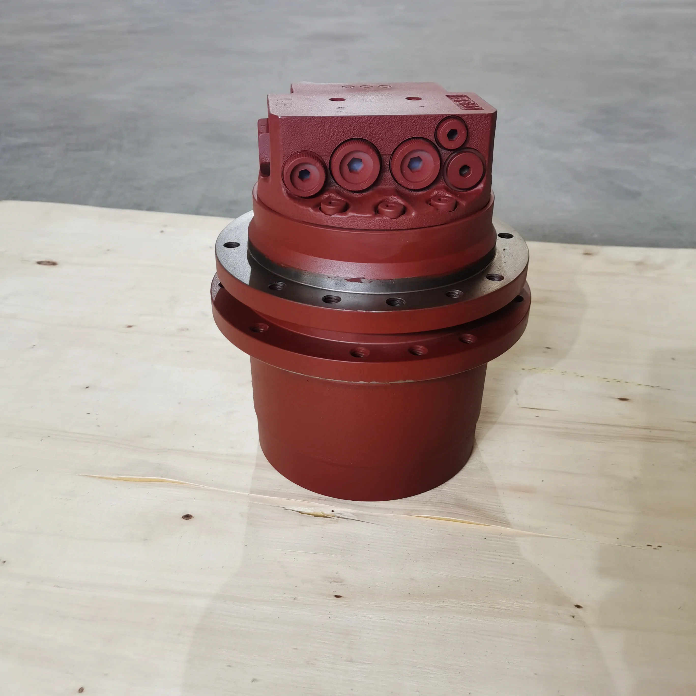 Pel Job EB 150 Final Drive Travel Motor Travel Device Very Good High Red Per Job EB150