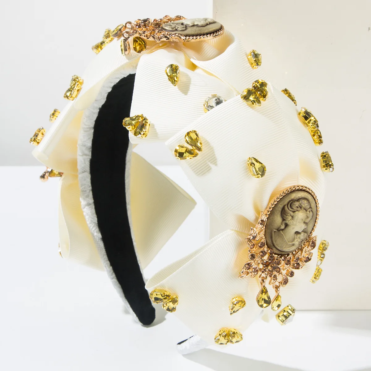 Baroque Bow Embellished Headband Baroque Bow Embellished Headband main image 2