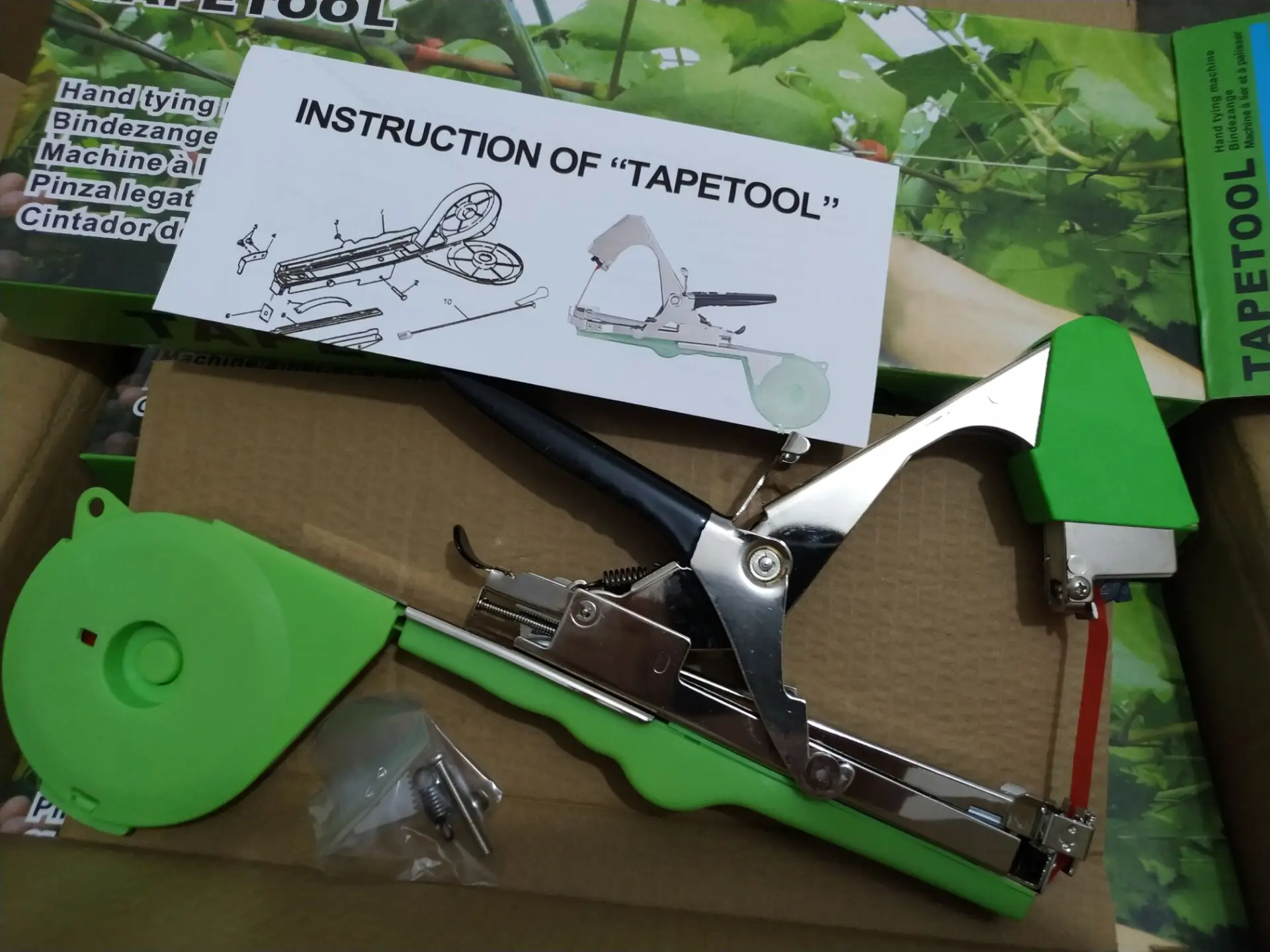 Details about   Tape Tying Tool Staple Gun Machine for Labor Saving Garden Plant Vine Tie 