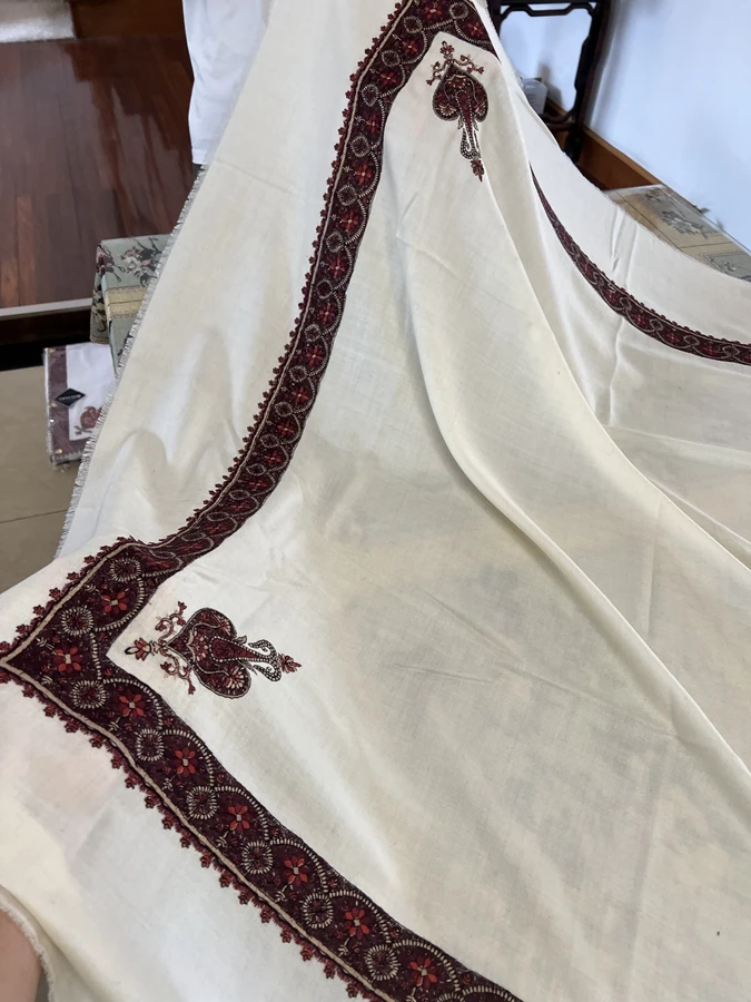 Woolen Saudi Arabia Embroidered Pashmina Shemagh Omani Keffiyeh Hijab