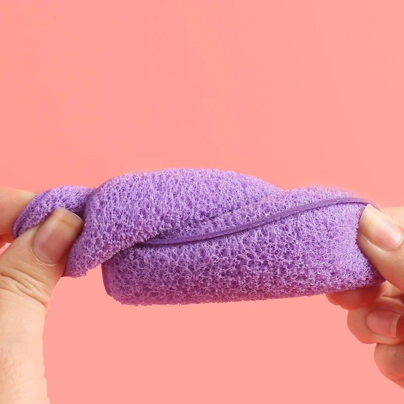 China Factory Lowest Price Makeup Remover Pads Leaf Heart Small Finger Shape Washable Puff  Face Cleaning Sponge