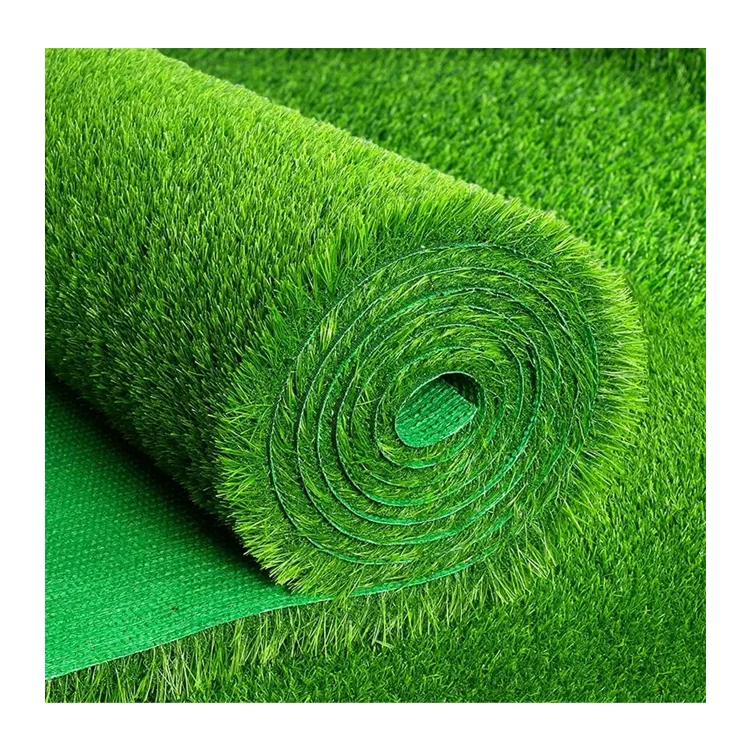 Vendita calda paesaggistica esterna in erba sintetica decorazione del parco di calcio recinzione in erba artificiale all'aperto