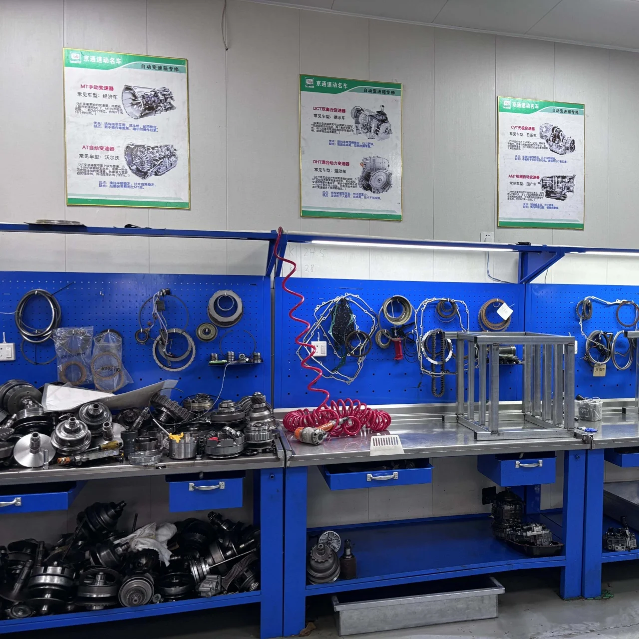Hebei Jingtong Automotive Service Co., Ltd. 3