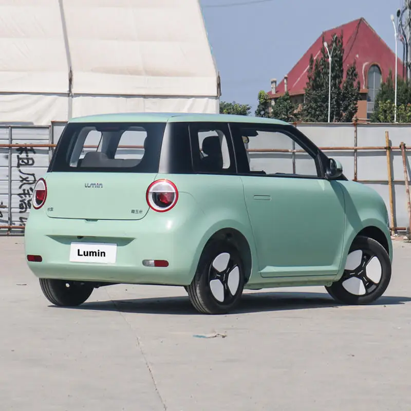 2023 Changan Lumin fashionable mini new energy electric vehicle  210 kilometers 301 kilometers mini e Changan Lumin manufacture