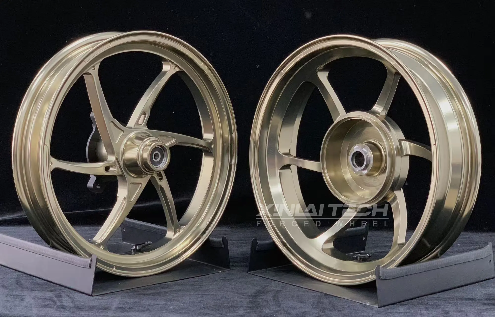 XL Custom Forged Motorcycle Wheels for Yamaha NVX155 14 15 Inch CNC Custom Forged Motorcycle Rims Anodized Finish