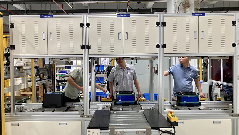 Energie 、 Hybess - Klimaanlagensteuerung Solarpanel System LifePO4 Lithiumbatterie 15 kW 25 kW 30 kW Solar Power Home Storage Battery Cabinet Home Energy Speichersystem 31