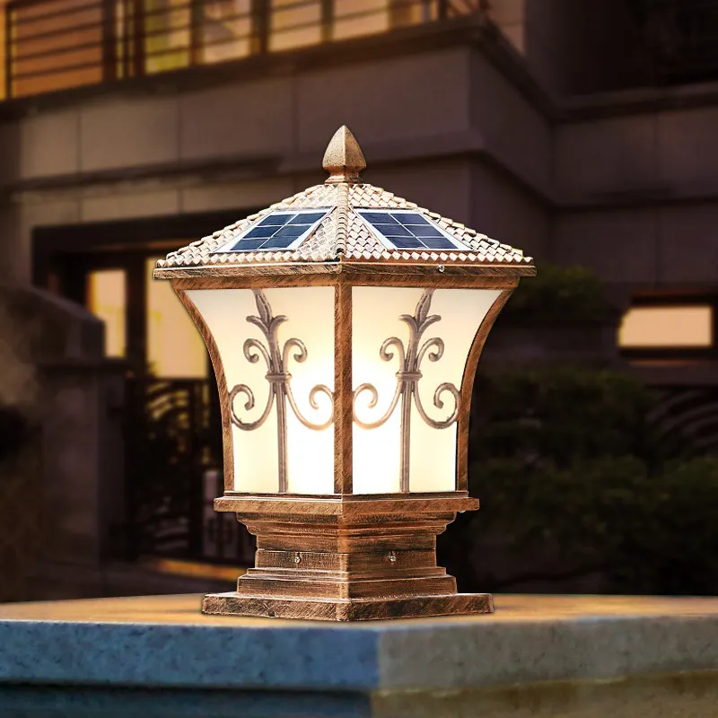 Lampu Kolom LED Tenaga Surya untuk Penggunaan di Luar Ruangan, Tahan Air IP54, Berbahan Aluminium Cor dengan Kecerahan Sangat Tinggi untuk Penggunaan Perumahan
