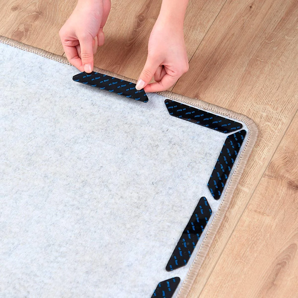Reusable Rug Grippers Tape Double Sided Anti Slip Rug Pad For Hardwood  Floors Carpet Rug Stoppers to Prevent Sliding