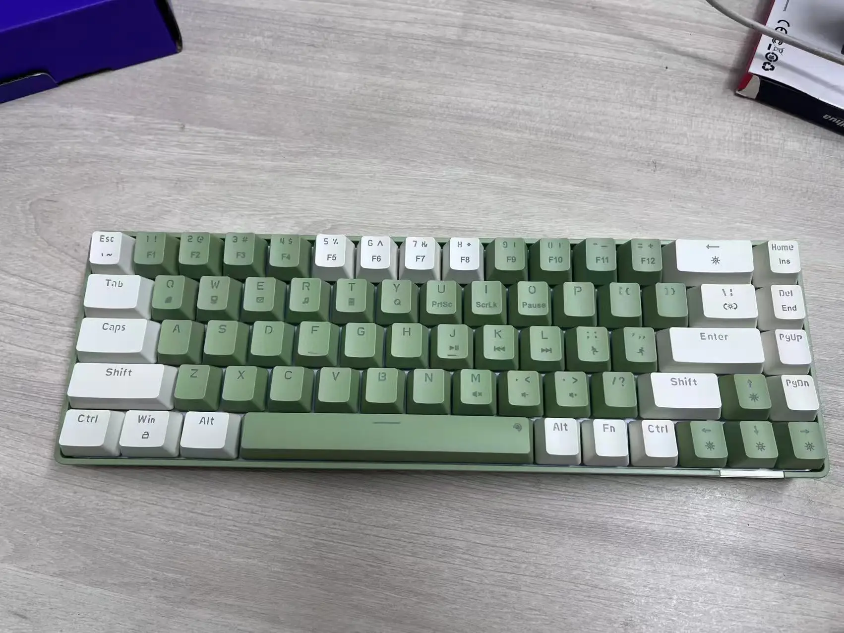 SUNSONNY N-J6PRO 68-Key Wired Mechanical Keyboard - Multicolor LED