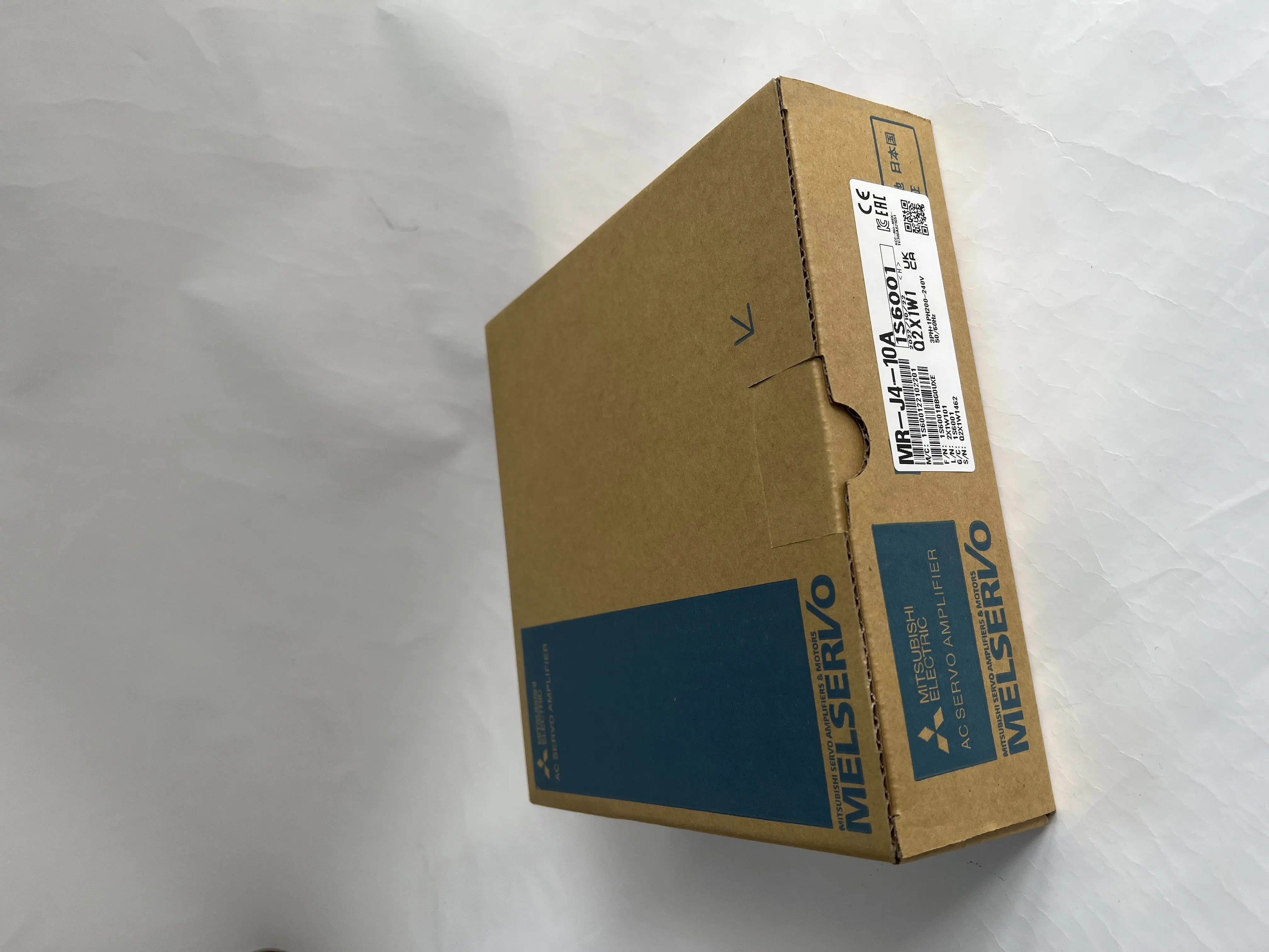 Mitsubishi AC Servo Amplifier MR-J4-10A Mitsubishi AC Servo Amplifier MR-J4-10A