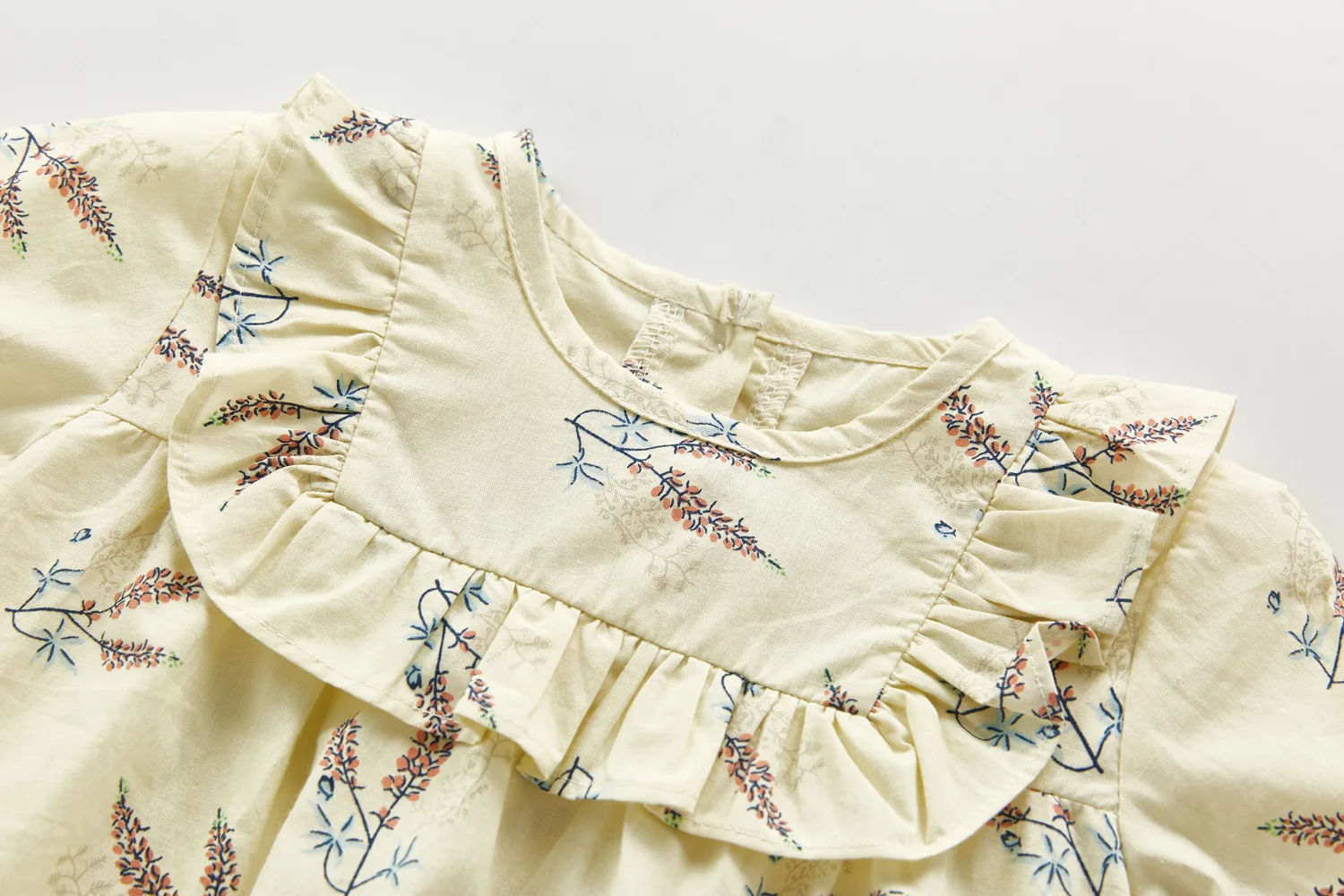 
младенцев и детей ясельного возраста одежда с длинными рукавами для новорожденных; Детский комбинезон для девочек и мальчиков 