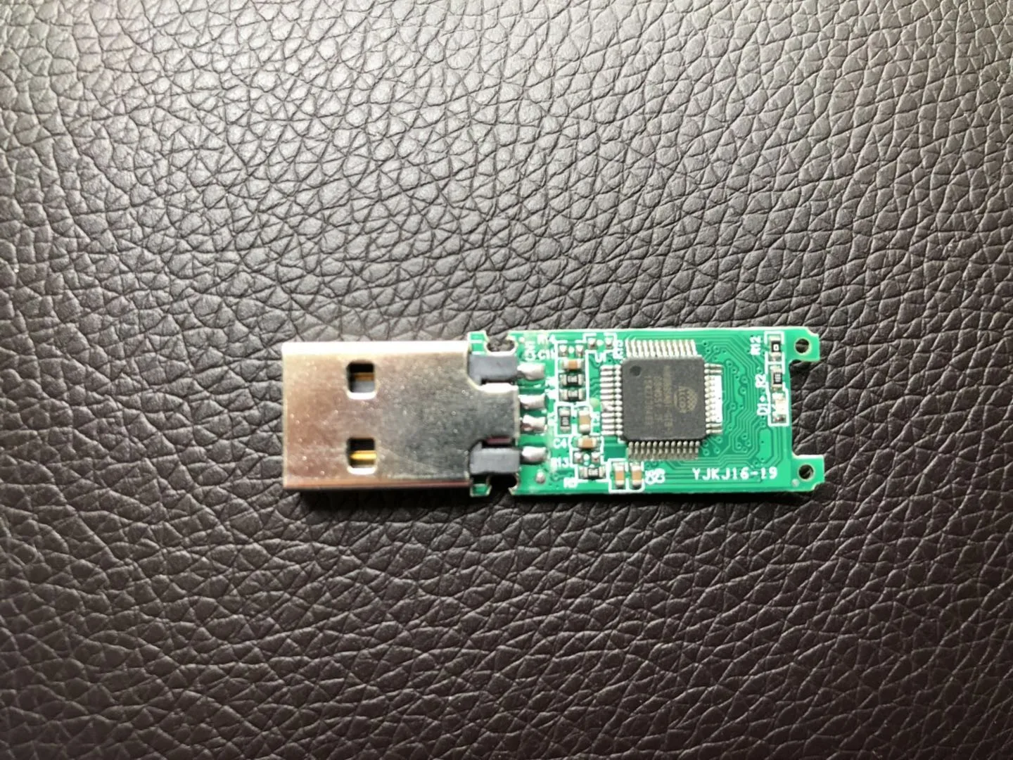 Original 100% Real Capacity Passed Test Caseless Usb Flash Memory Chip Usb Flash Drive Chip Pcba Parts Price 8Gb 16Gb 32Gb