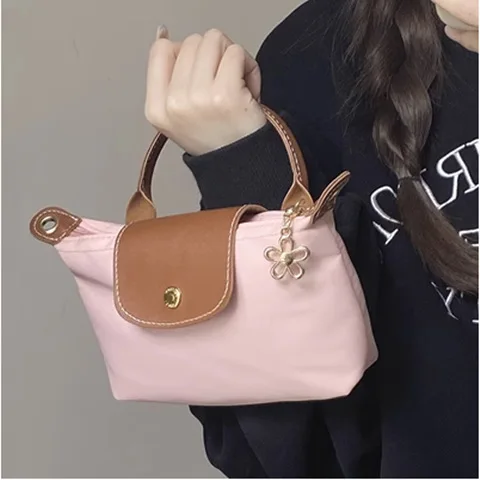 Niche-design Mini Dumpling Bag Lightweight Textured Water-Resistant Nylon Handbag Polyester Single Strap Crossbody Clutch for