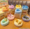 Figurina di Eevee in posa dormiente