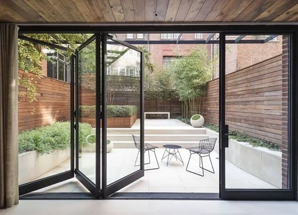 Seamless Welding Modern Folding Doors and Windows with Grill Designs Rust Protection Folding Door Glass Steel Foldable French