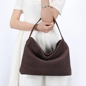 Wholesale Suede Woven Braided Tote Bags Autumn Winter Velvet Leather Suede Shoulder Bag for Women Purses and Handbags