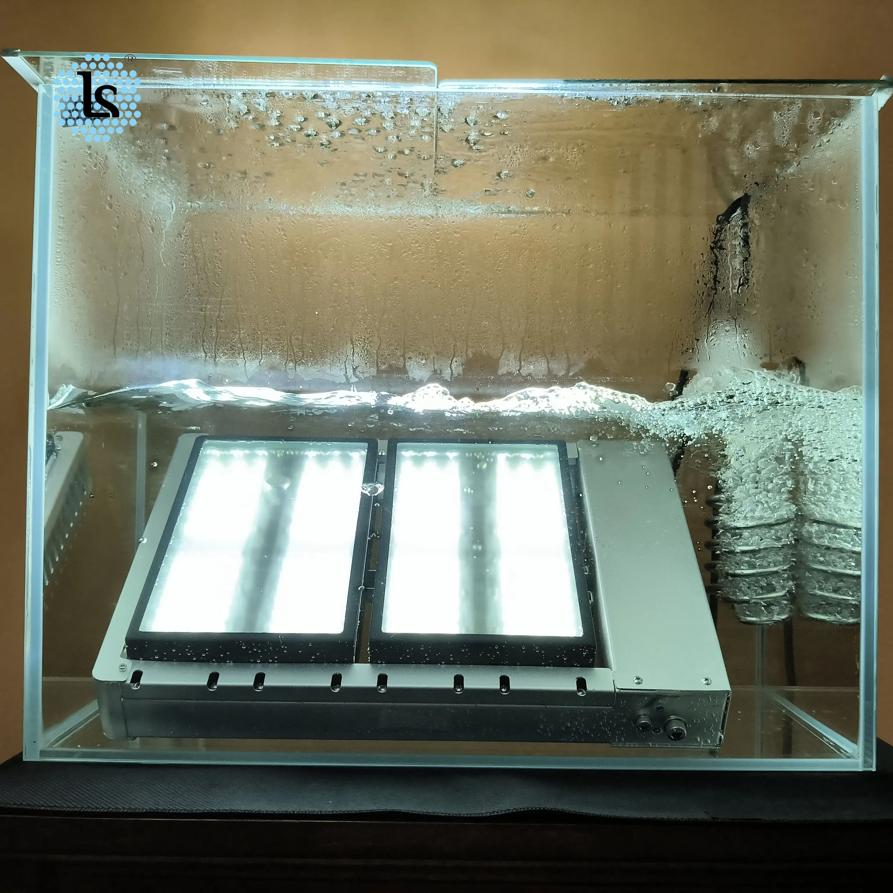 Heavy Industry 100C 150C High Temperature Resistance Led Light IP68 Waterproof Hazardous Environment Led Flood Light