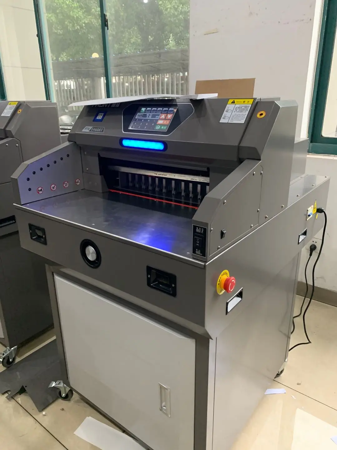 E4608T Programmable Programmable Cutting Size 460mm Paper Cutter
