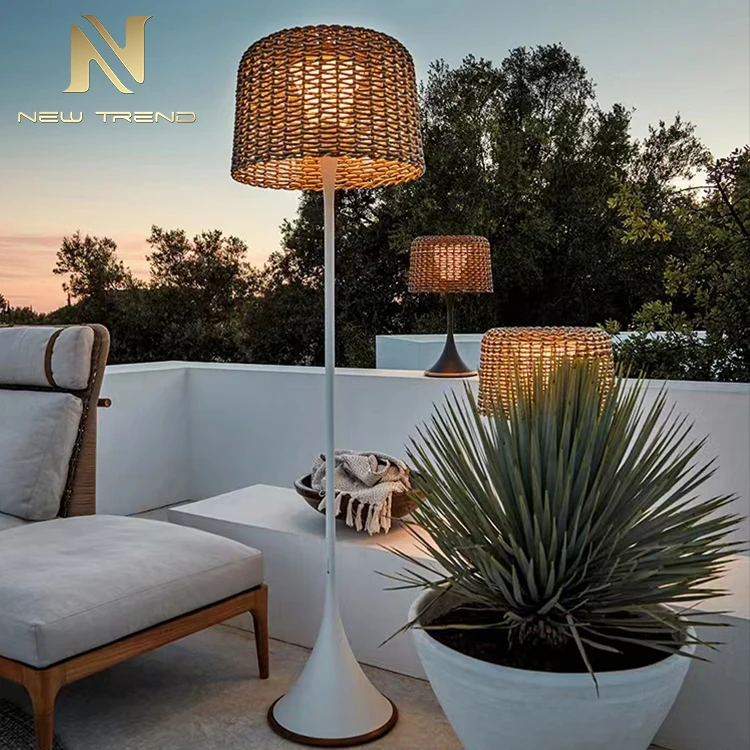 CPL-183 Newly Design Outdoor Indoor Custom Bedroom Lighting Weaving Rattan LED Floor Lamp 
