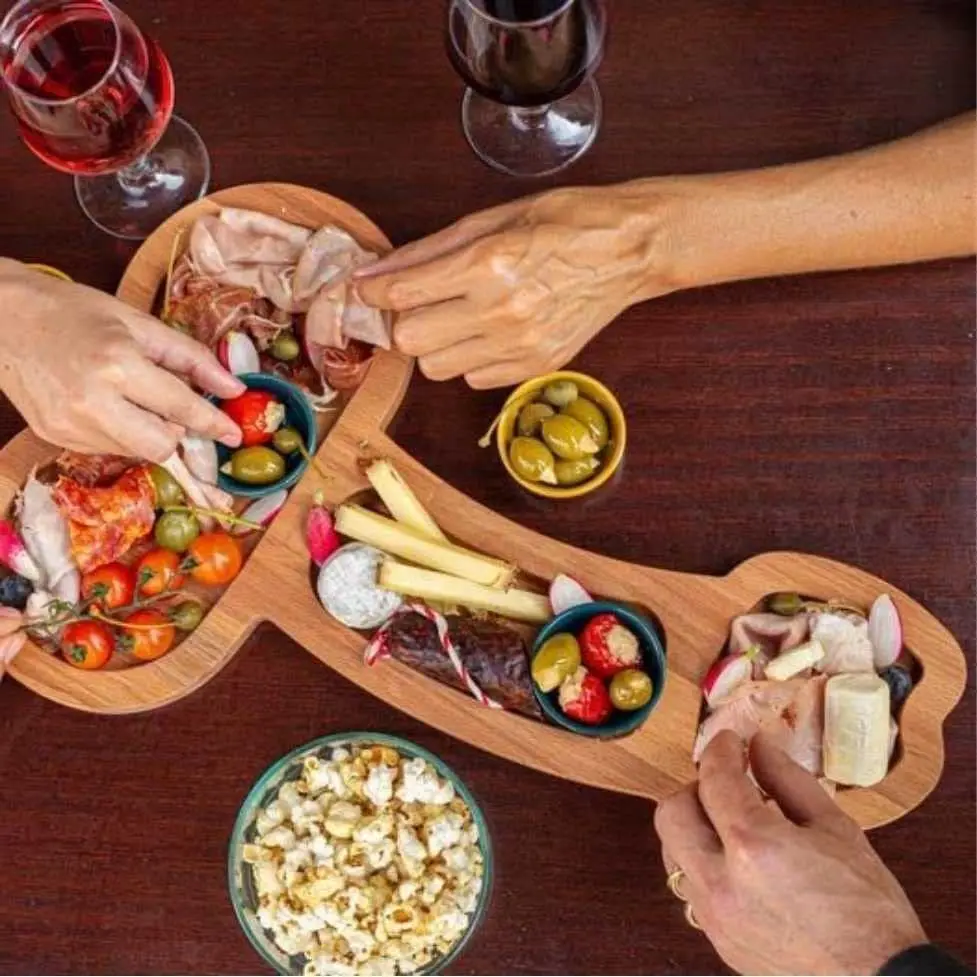 New Creative Funny Wooden Aperitif Board Cheese Charcuterie Board Babe Bachelorette Party Food 8880