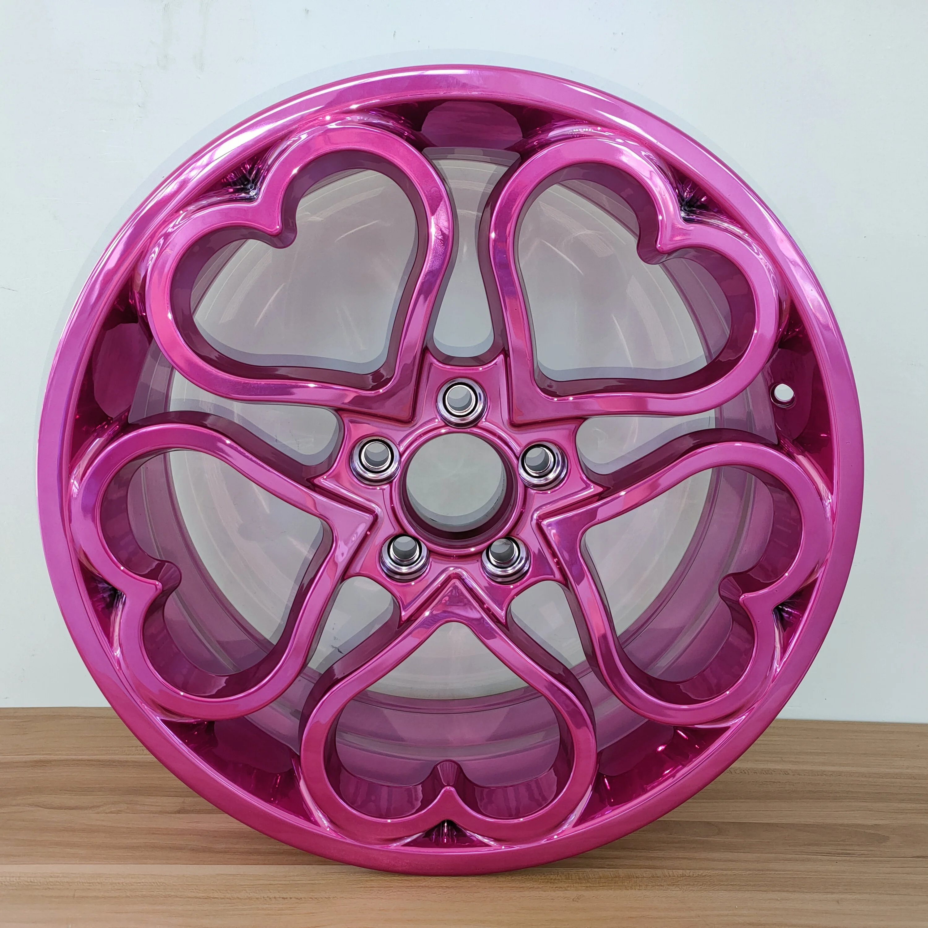 Wheelux 16～21インチフォージドホイール、カスタムカラーオプション