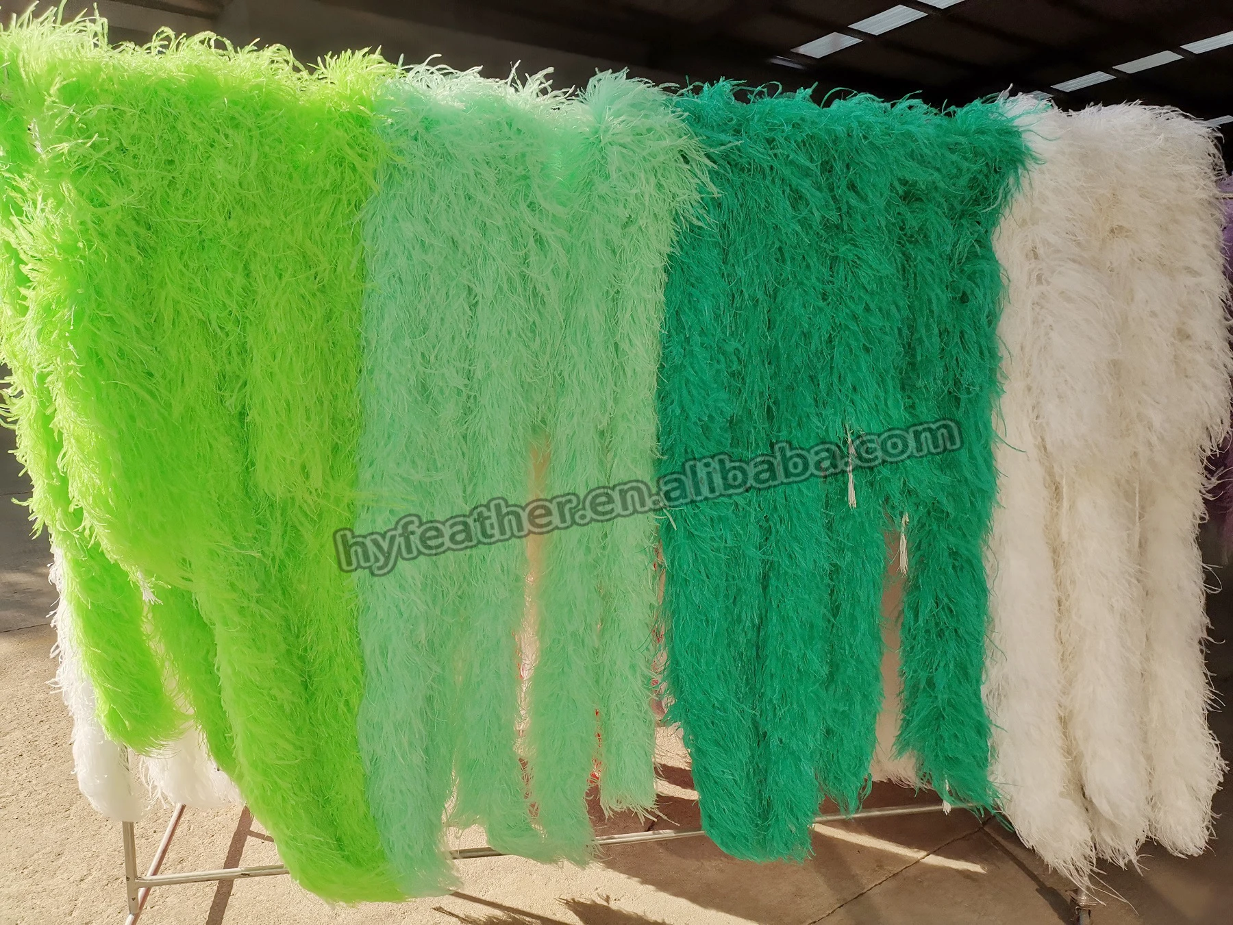 8 Ply 10 Ply Plumes Ostrich Boa Supplier Wholesale White Pink Blue Carnival Party Ostrich
