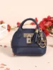 Bleu foncé