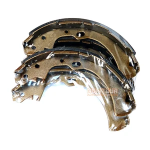 Car Parts Auto Spare Parts Repuestos Brake Shoes Rear Brake Pads for ZNA Rich Pickup RUI QI