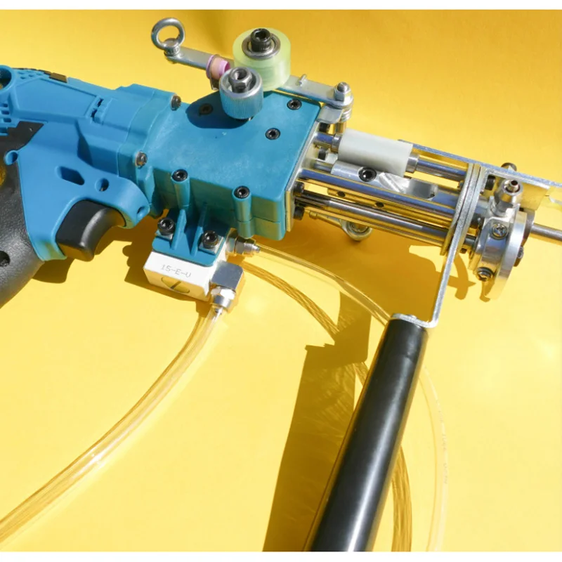 AK-III空気圧ロングパイルラグタフティングマシンカーペットタフ