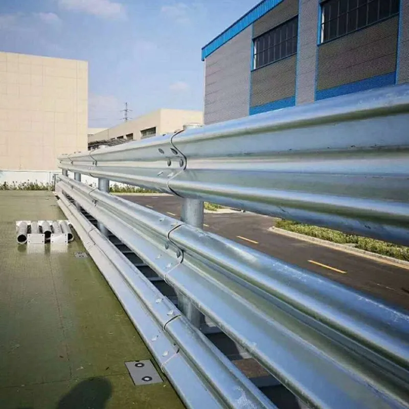 Galvanized Safety Wave Protective Fence of Expressway