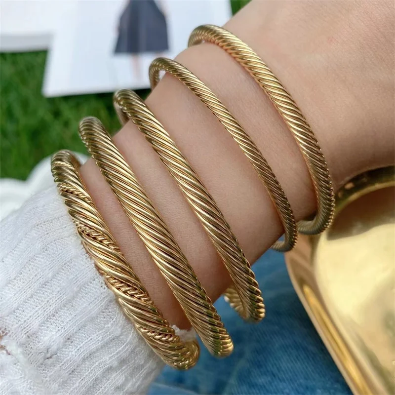 金網つじ　バングル　WIRE BANGLE WOMENS Amazon.com: Tiyad Cable Bracelet Stainless Steel Vintage