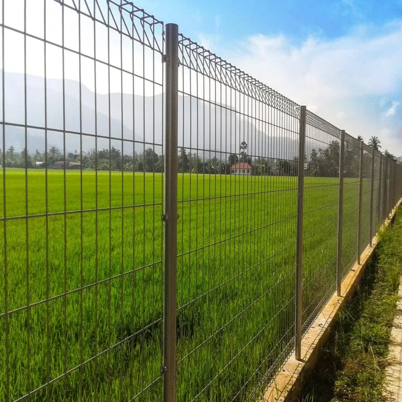 2025 Hot Sale  Hot Dipped Galvanized BRC 2.4m Height Hot Dip Galvanized Security Fence and Anti Climb BRC Wire Mesh Fence