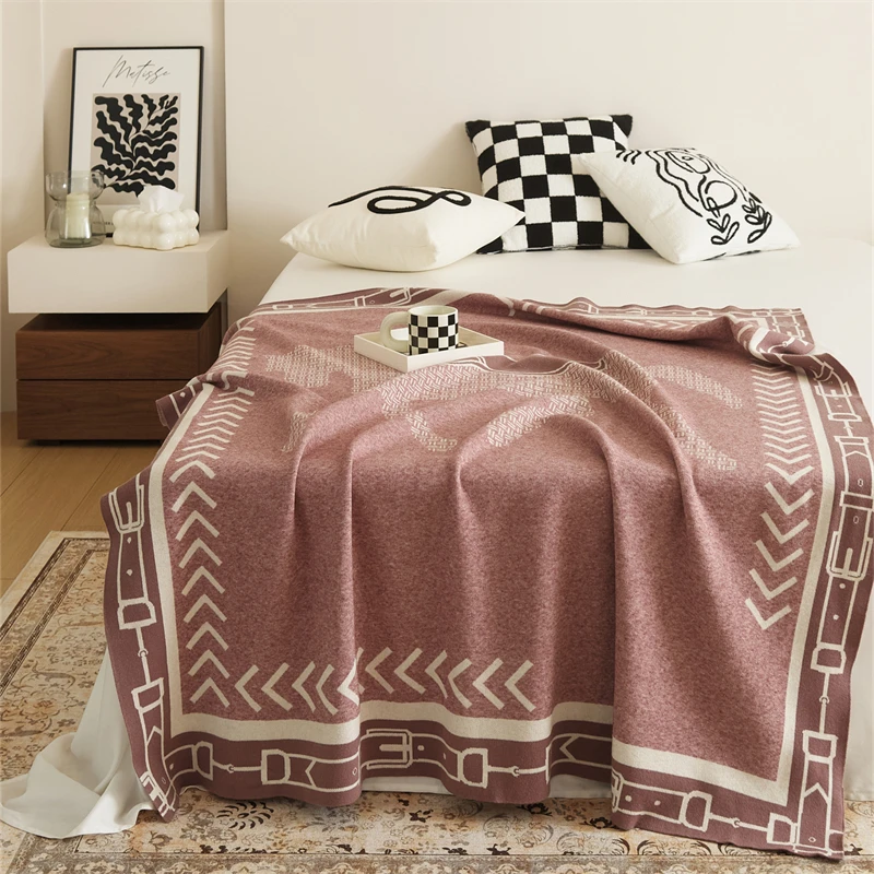 Wholesale Customized Luxury Multi-color Horse Jacquard Knitted Throw Blankets for Home Decoration Bed Sofa OEKO-TEX  BNS