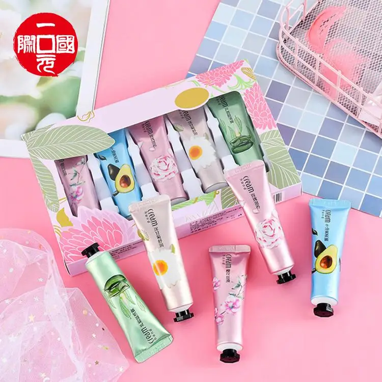 Сглаживающее увлажняющее средство против морщин молоко лучшие средства для ухода за руками лосьон