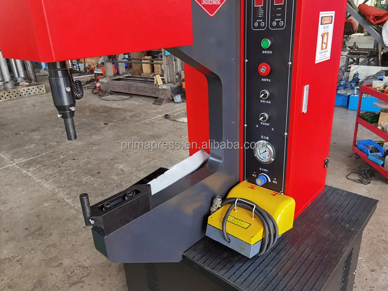 hydraulic rivet machine