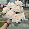 #Bouquet di rose con 8 teste di seta e 9 rose