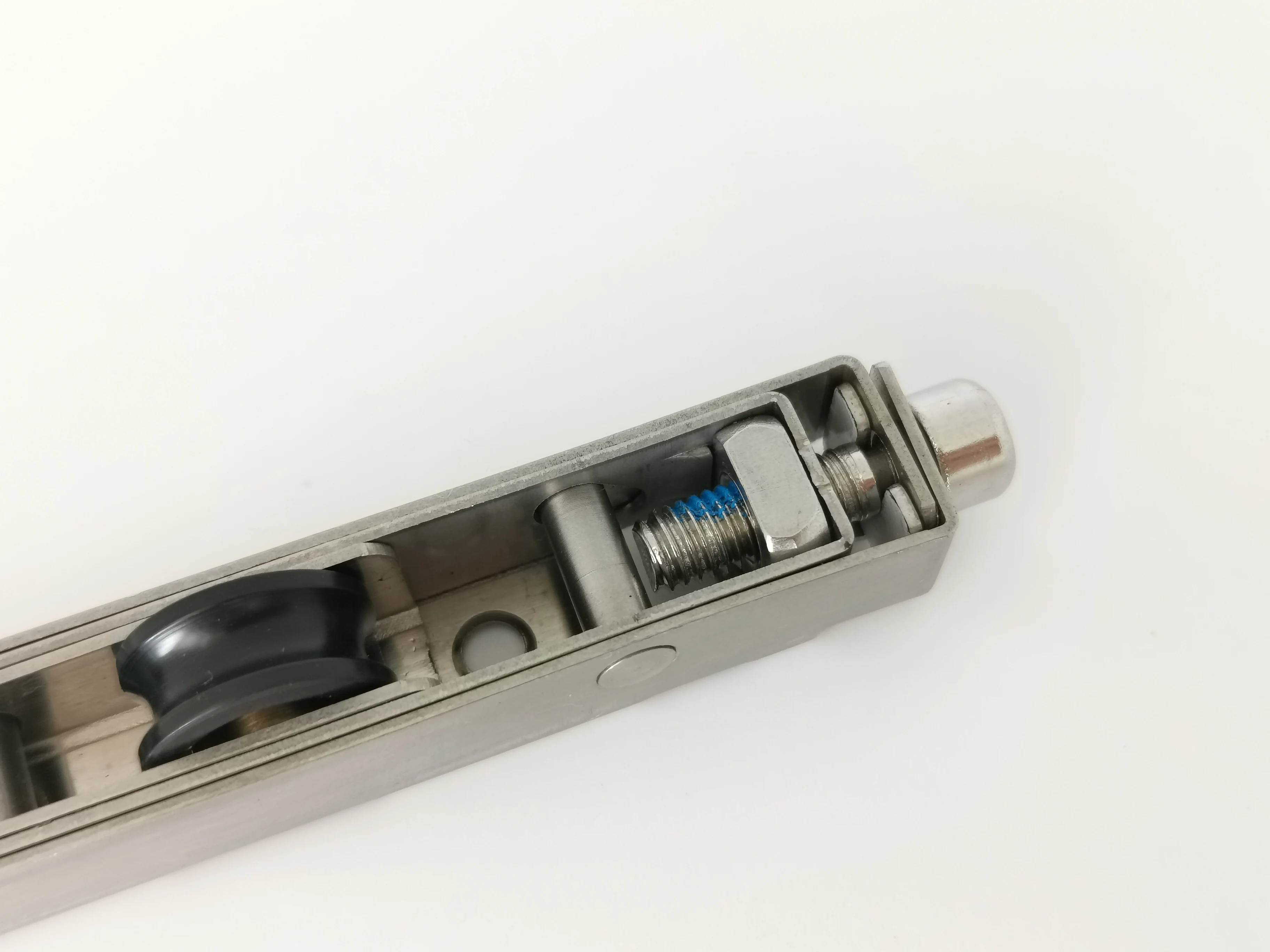 Stainless Steel 201 Sliding Window Roller with 15*13 Size and 608/626/696 Bearing Size for Heavy Duty Applications