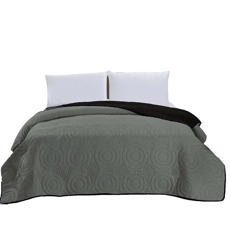 
 Стеганое покрывало из 100% хлопка и микрофибры  