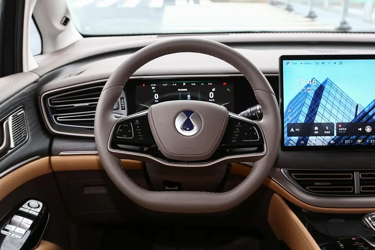 Cheap New Car Denza 2022 New Energy Vehicles 180km/h 5 Doors 7 Seats